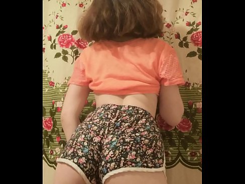 ❤️ دختر جوان سکسی که شورتش را جلوی دوربین در می آورد ❤ پورنو در fa.purchasexz.top ️❤